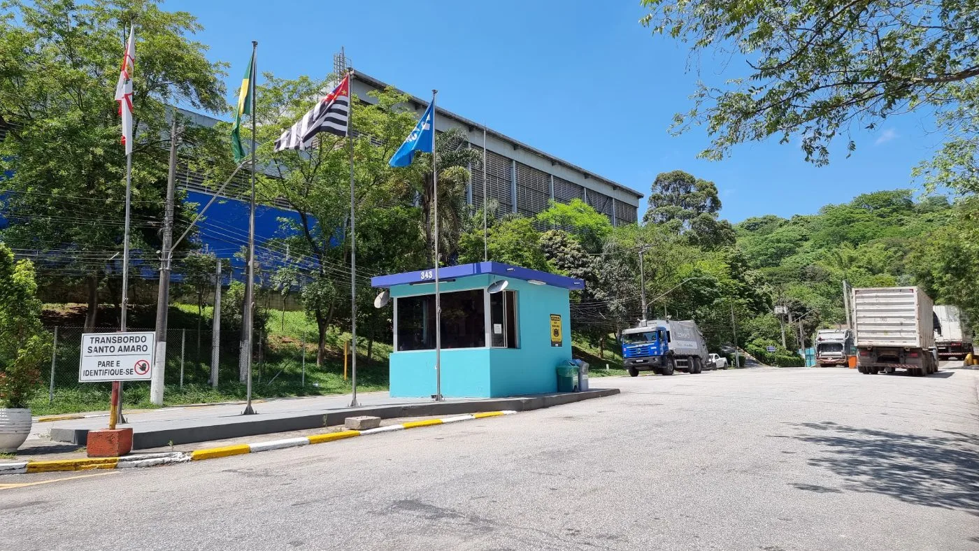 Entrada do Transbordo Santo Amaro